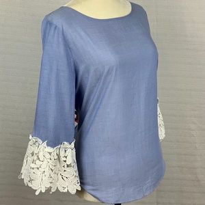 NWT ANN TAYLOR BLOUSE , SIZE SMALL